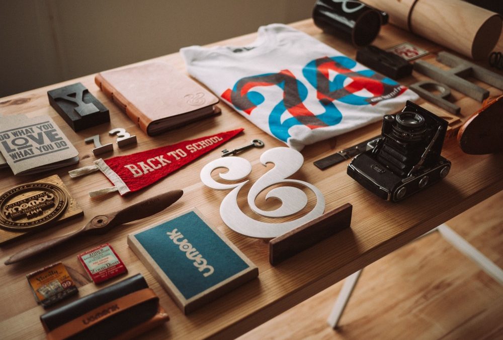 Public Domain Images � Letter Press Screen Printing Office Desk Work T-Shirt Camera Wood